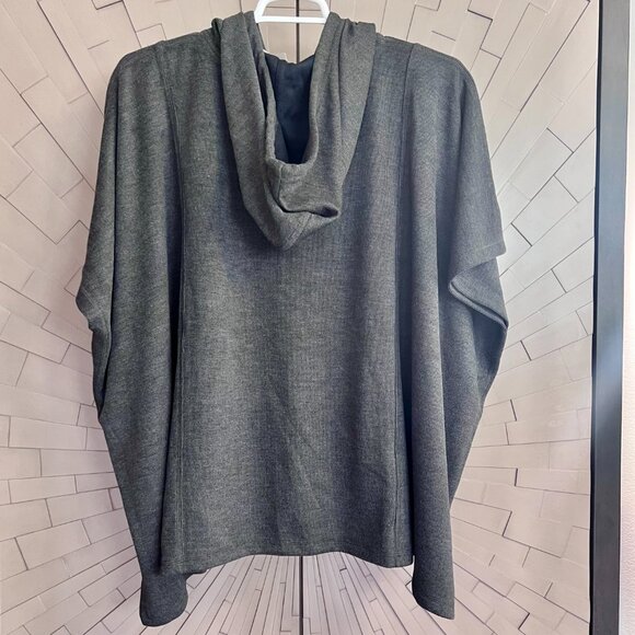 NWT Tommy Bahama Costa Hoodie Poncho Gray Size L/XL NEW - Picture 3 of 10